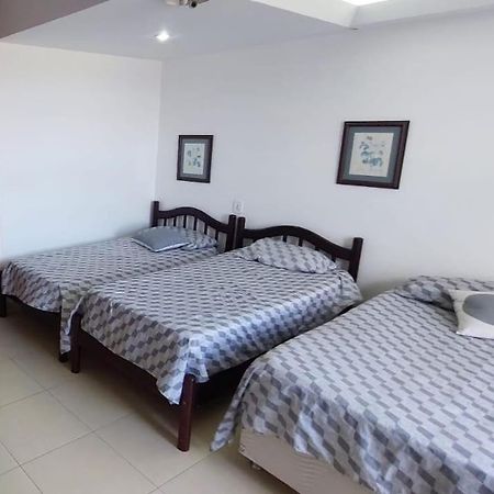 Triplex Cabo Frio Apartment Екстериор снимка