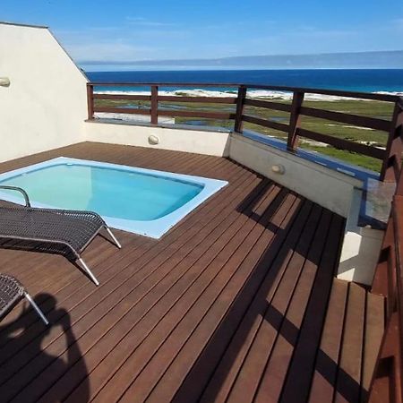 Triplex Cabo Frio Apartment Екстериор снимка