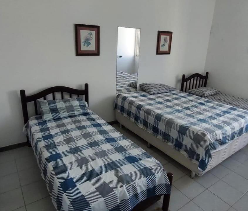 Triplex Cabo Frio Apartment Екстериор снимка