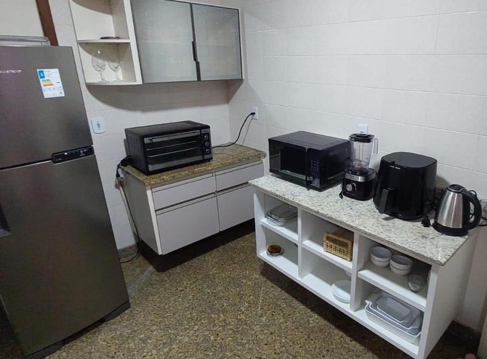 Triplex Cabo Frio Apartment Екстериор снимка