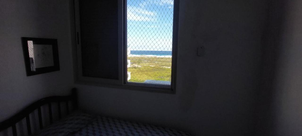 Triplex Cabo Frio Apartment Екстериор снимка